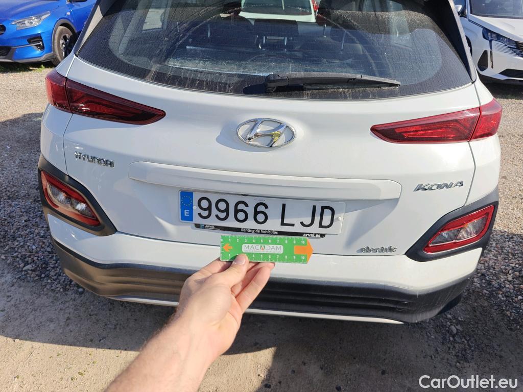  Hyundai  Konna HYUNDAI Kona / 2017 / 5P / todoterreno EV 100kW Klass #7