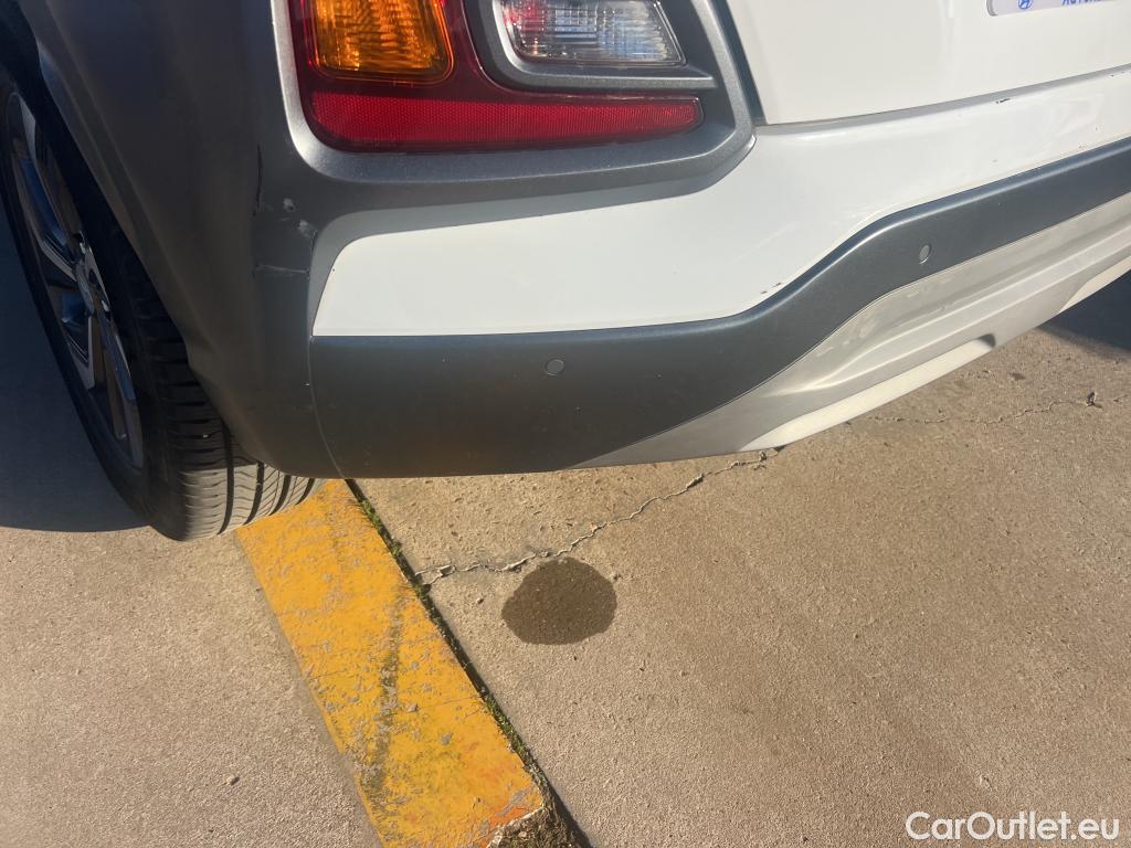  Hyundai  Konna HYUNDAI Kona / 2017 / 5P / todoterreno 1.6 GDI HEV SLE DCT #38