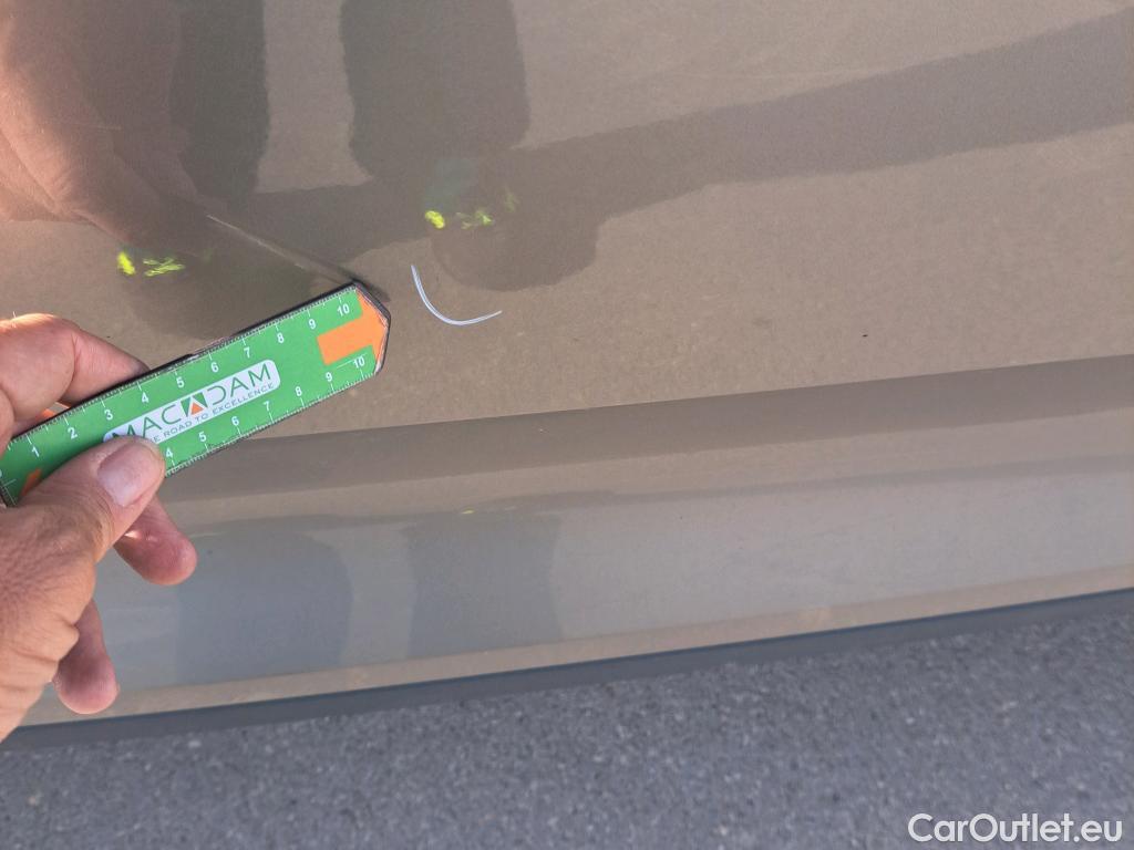  Volvo  XC 40 VOLVO XC40 / 2017 / 5P / todoterreno 1.5 T4 Twin Recharge Inscription Ex Auto #36