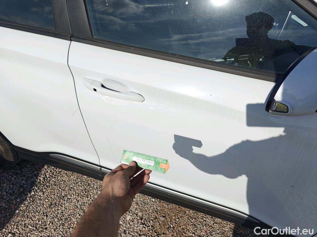  Hyundai  Konna HYUNDAI Kona / 2017 / 5P / todoterreno EV 100kW Klass #14