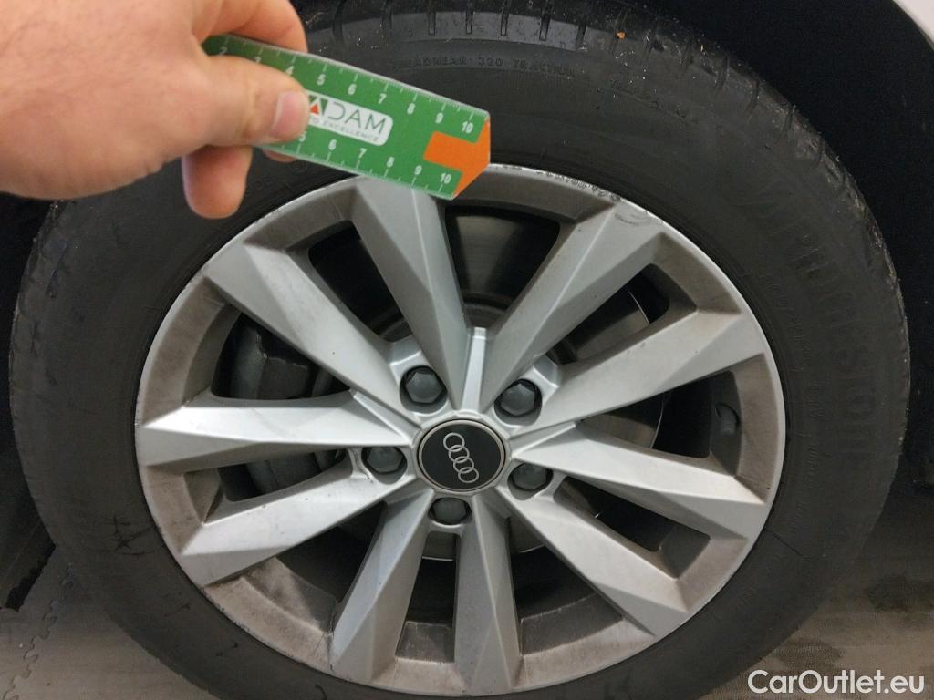  Audi  A3 AUDI  / 2020 / 5P / berlina con portón Sportback 30 TFSI 81kW (110CV) S tronic #20