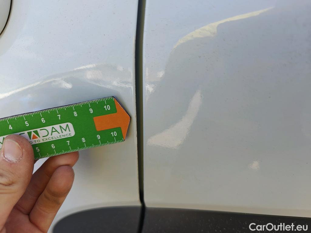  Hyundai  Konna HYUNDAI Kona / 2017 / 5P / todoterreno EV 100kW Klass #33