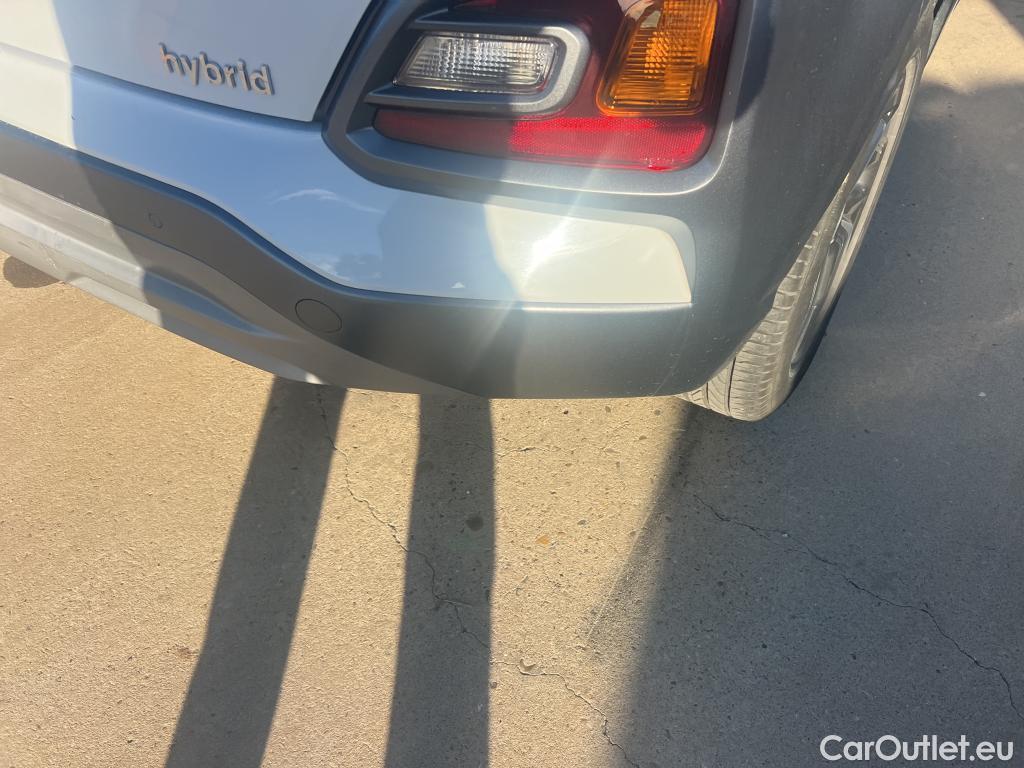  Hyundai  Konna HYUNDAI Kona / 2017 / 5P / todoterreno 1.6 GDI HEV SLE DCT #40