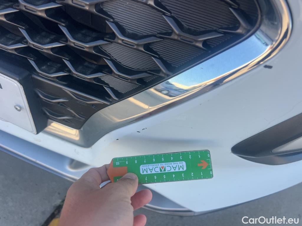  Hyundai  Konna HYUNDAI Kona / 2017 / 5P / todoterreno 1.6 GDI HEV SLE DCT #42