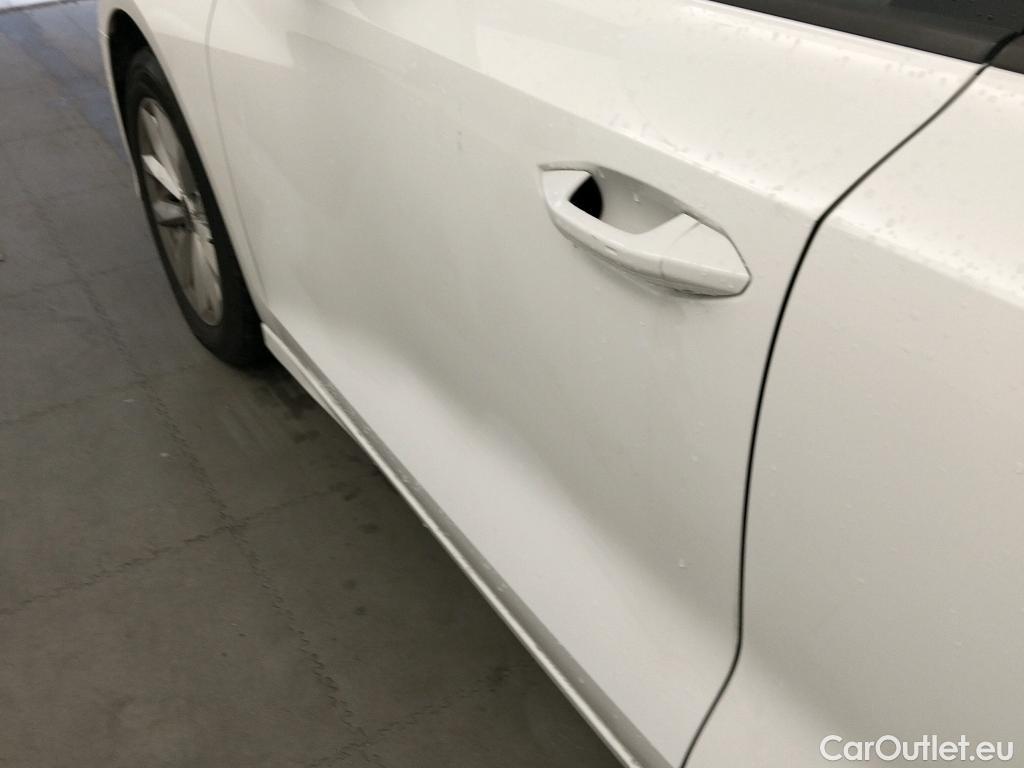  Audi  A3 AUDI  / 2020 / 5P / berlina con portón Sportback 30 TFSI 81kW (110CV) S tronic #34