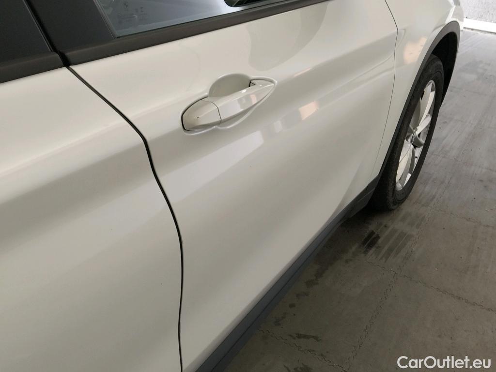  Bmw  X1 BMW  / 2019 / 5P / todoterreno sDrive18d #15