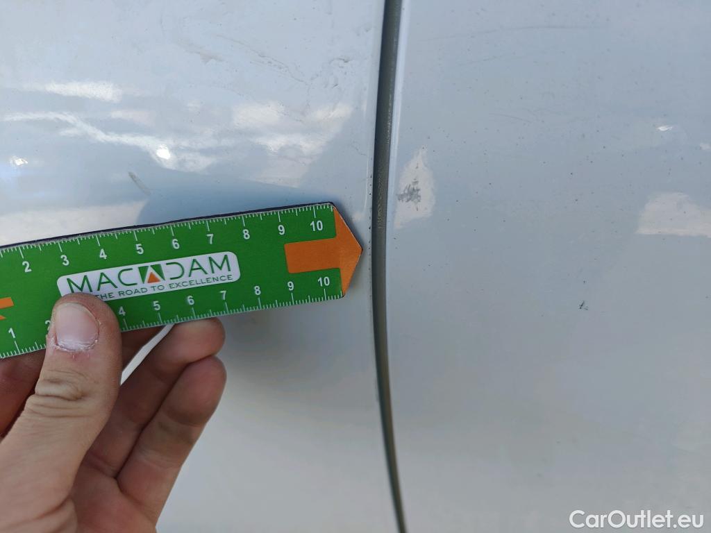  Hyundai  Konna HYUNDAI Kona / 2017 / 5P / todoterreno EV 100kW Klass #18