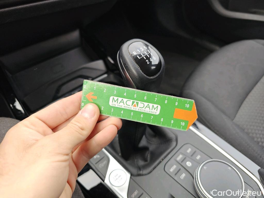  Bmw  Serie 1 BMW  / 2019 / 5P / berlina con portón 116d #14