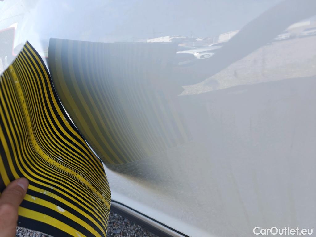  Hyundai  Konna HYUNDAI Kona / 2017 / 5P / todoterreno EV 100kW Klass #16