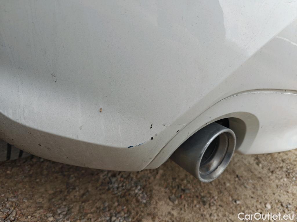  Bmw  Serie 1 BMW  / 2019 / 5P / berlina con portón 116d #22