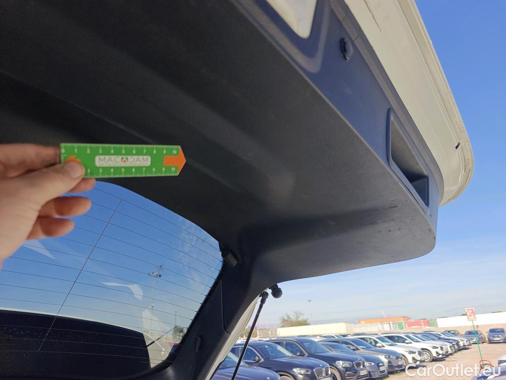  Nissan  Qashqai NISSAN  / 2017 / 5P / todoterreno dCi 150CV (110kW) N-CONNECTA (AC) #16