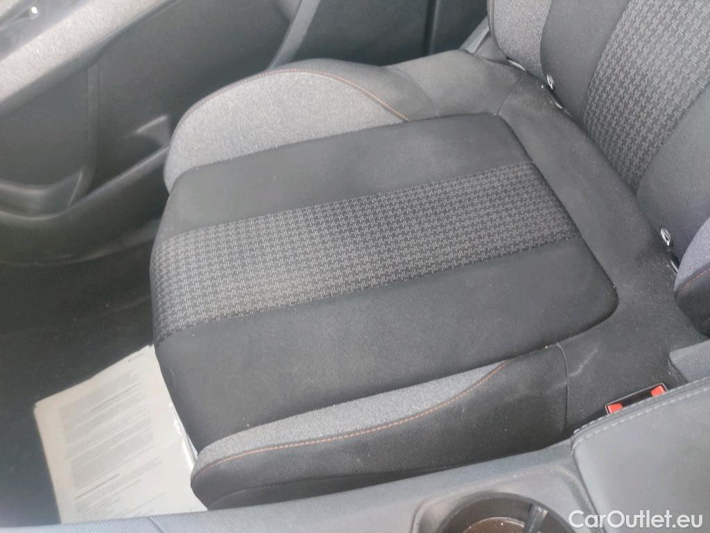  Peugeot  3008 PEUGEOT  / 2020 / 5P / todoterreno 1.5 BlueHDi 96kW (130CV) S&S Active Pack #1