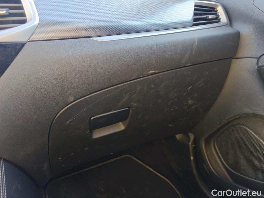  Opel   Grandland X OPEL Grandland / 2021 / 5P / todoterreno 1.5 CDTi Business Edition Auto #58