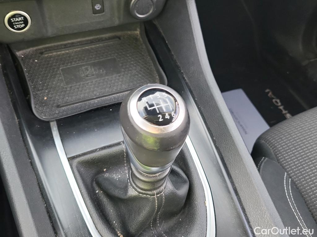  Nissan  Qashqai NISSAN  / 2021 / 5P / todoterreno DIG-T 103kW (140CV) mHEV 4x2 Acenta - FME LISTA DANA #23