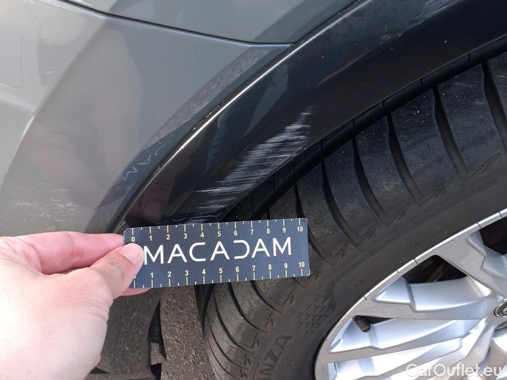  Audi  Q2 AUDI  / 2016 / 5P / todoterreno Design 30 TFSI 85kW (116CV) #17