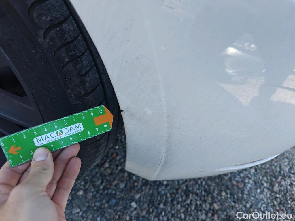  Seat  Leon SEAT León / 2016 / 5P / berlina con portón 1.5 TSI 95kW (130CV) St&Sp Style Visio Edition #24