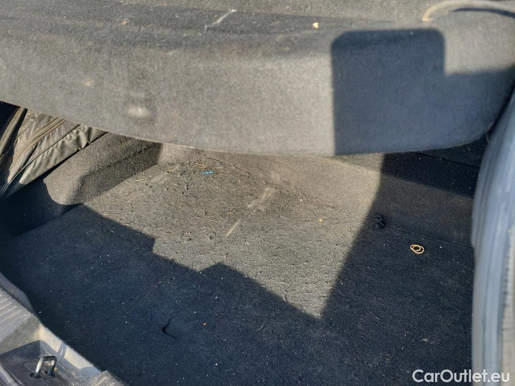  Nissan  Qashqai NISSAN  / 2021 / 5P / todoterreno DIG-T 103kW (140CV) mHEV 4x2 Acenta - FME LISTA DANA #45