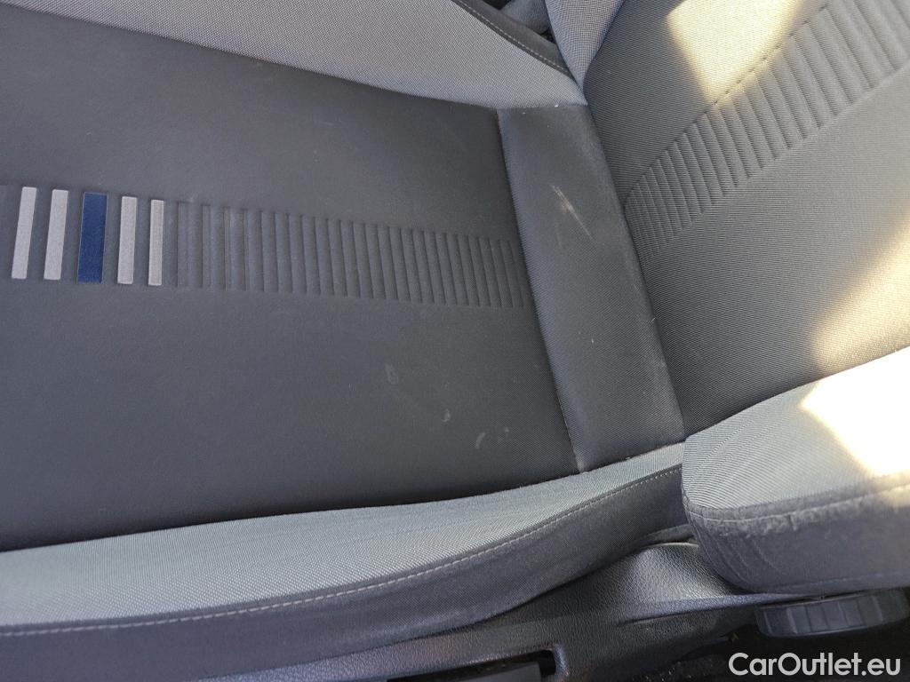  Seat  Leon SEAT León / 2016 / 5P / berlina con portón 1.5 TSI 95kW (130CV) St&Sp Style Visio Edition #16