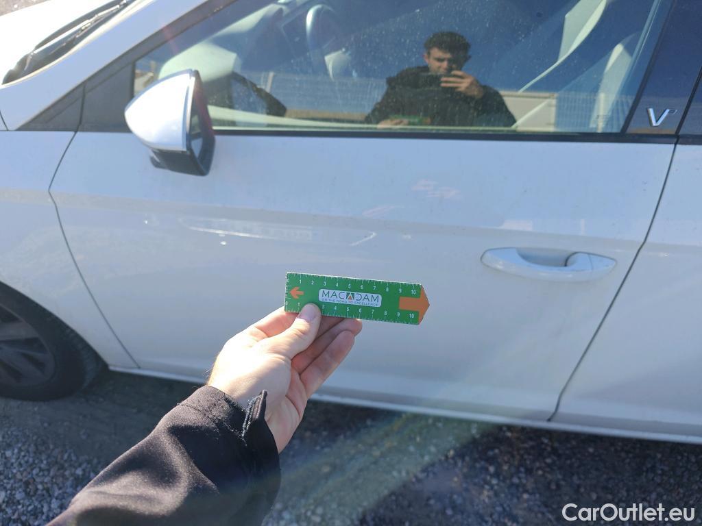  Seat  Leon SEAT León / 2016 / 5P / berlina con portón 1.5 TSI 95kW (130CV) St&Sp Style Visio Edition #6