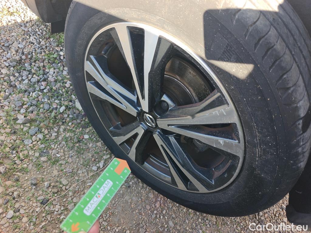  Nissan  Qashqai NISSAN  / 2017 / 5P / todoterreno dCi 150CV (110kW) N-CONNECTA (AC) #2