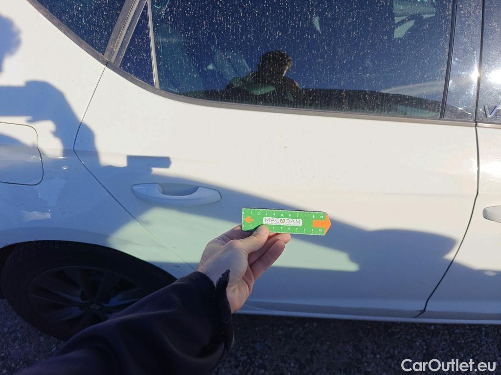  Seat  Leon SEAT León / 2016 / 5P / berlina con portón 1.5 TSI 95kW (130CV) St&Sp Style Visio Edition #9