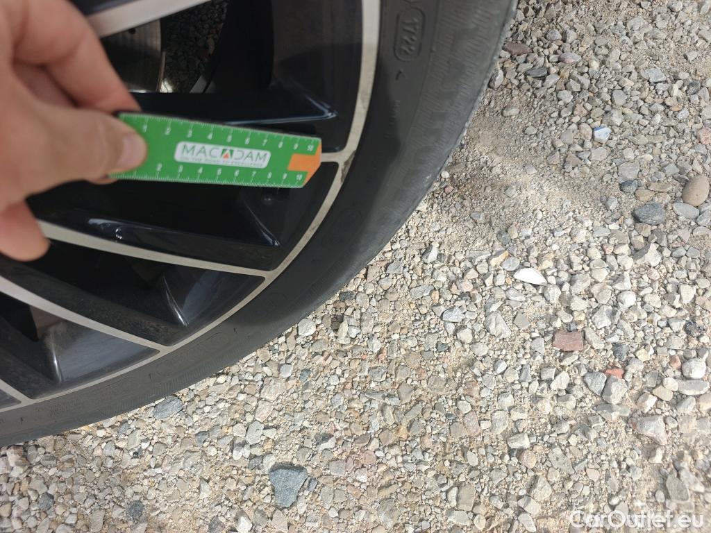  Mercedes  G-Klasee MERCEDES-BENZ Clase GLC / 2015 / 5P / todoterreno GLC 220 d 4MATIC #16