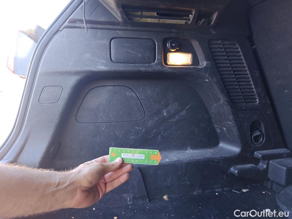  Opel   Grandland X OPEL Grandland / 2021 / 5P / todoterreno 1.5 CDTi Business Edition Auto #44