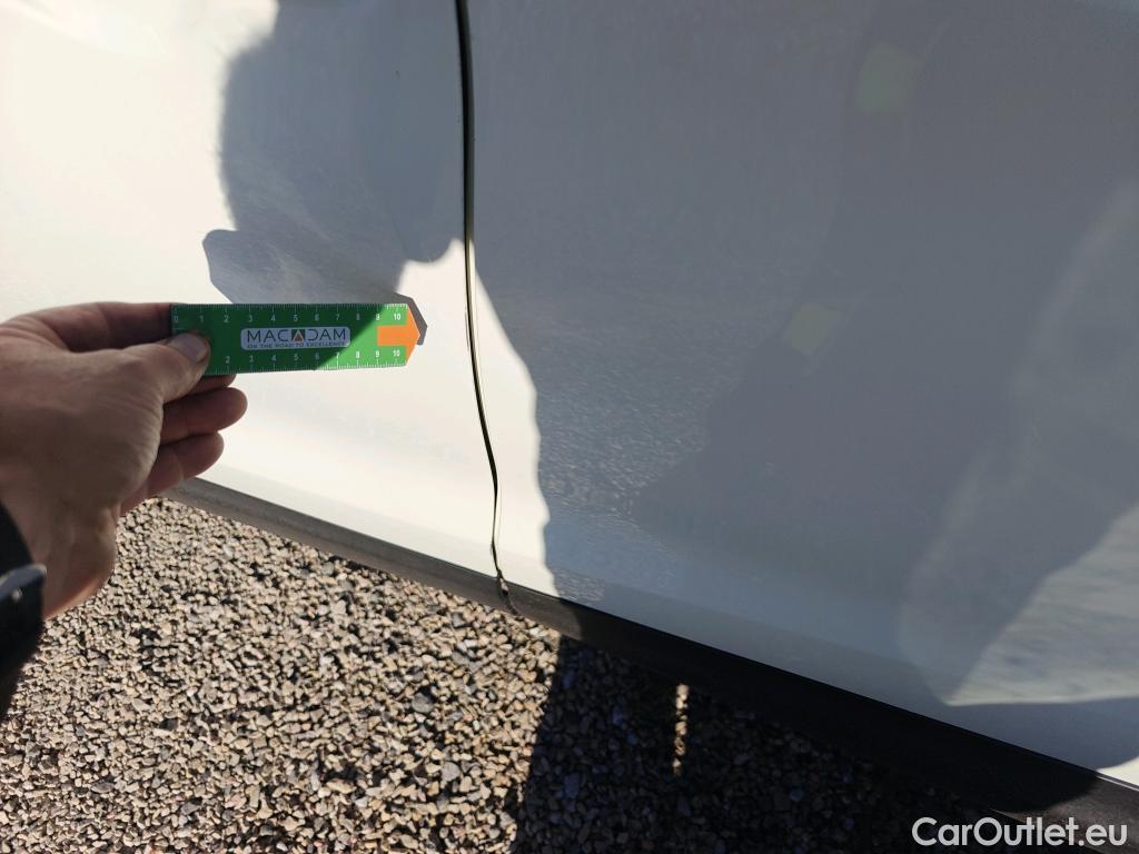  Nissan  Qashqai NISSAN  / 2017 / 5P / todoterreno dCi 150CV (110kW) N-CONNECTA (AC) #8