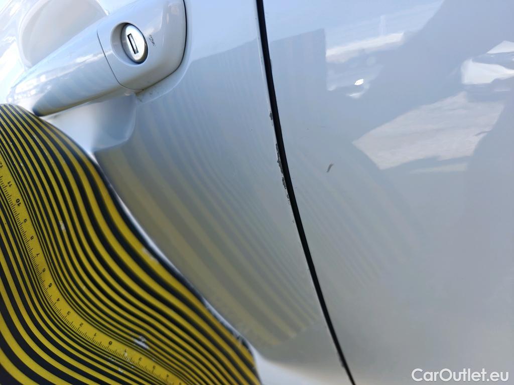  Opel   Grandland X OPEL Grandland / 2021 / 5P / todoterreno 1.5 CDTi Business Edition Auto #8