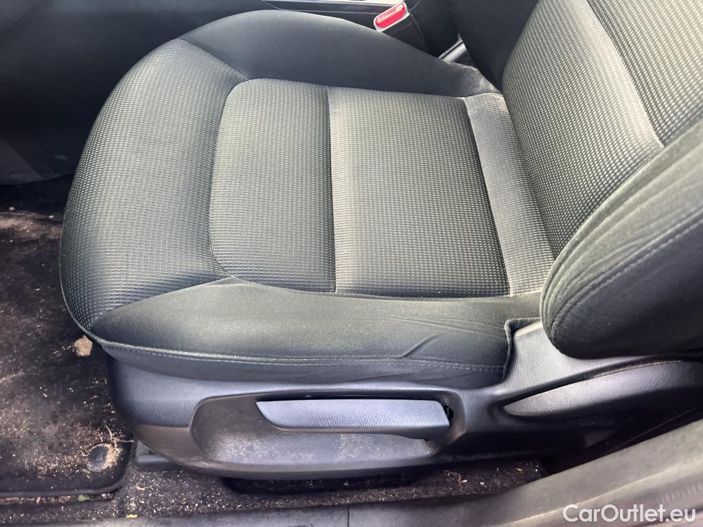  Mazda  CX-5 MAZDA  / 2017 / 5P / todoterreno 2.0 GE 121kW (165CV) 2WD Origin #19