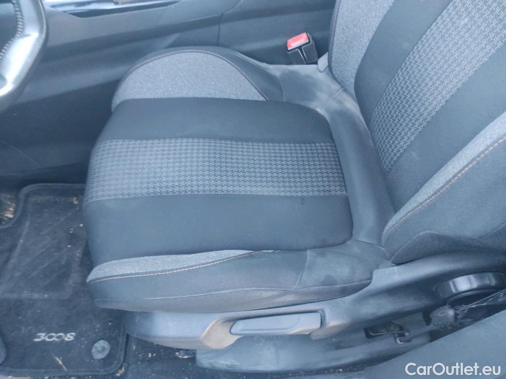  Peugeot  3008 PEUGEOT  / 2020 / 5P / todoterreno 1.2 PureTech 96KW S&S Active Pack #8