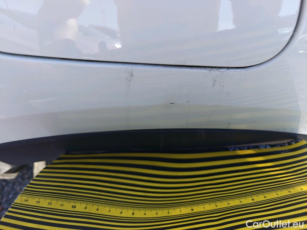  Opel   Grandland X OPEL Grandland / 2021 / 5P / todoterreno 1.5 CDTi Business Edition Auto #14