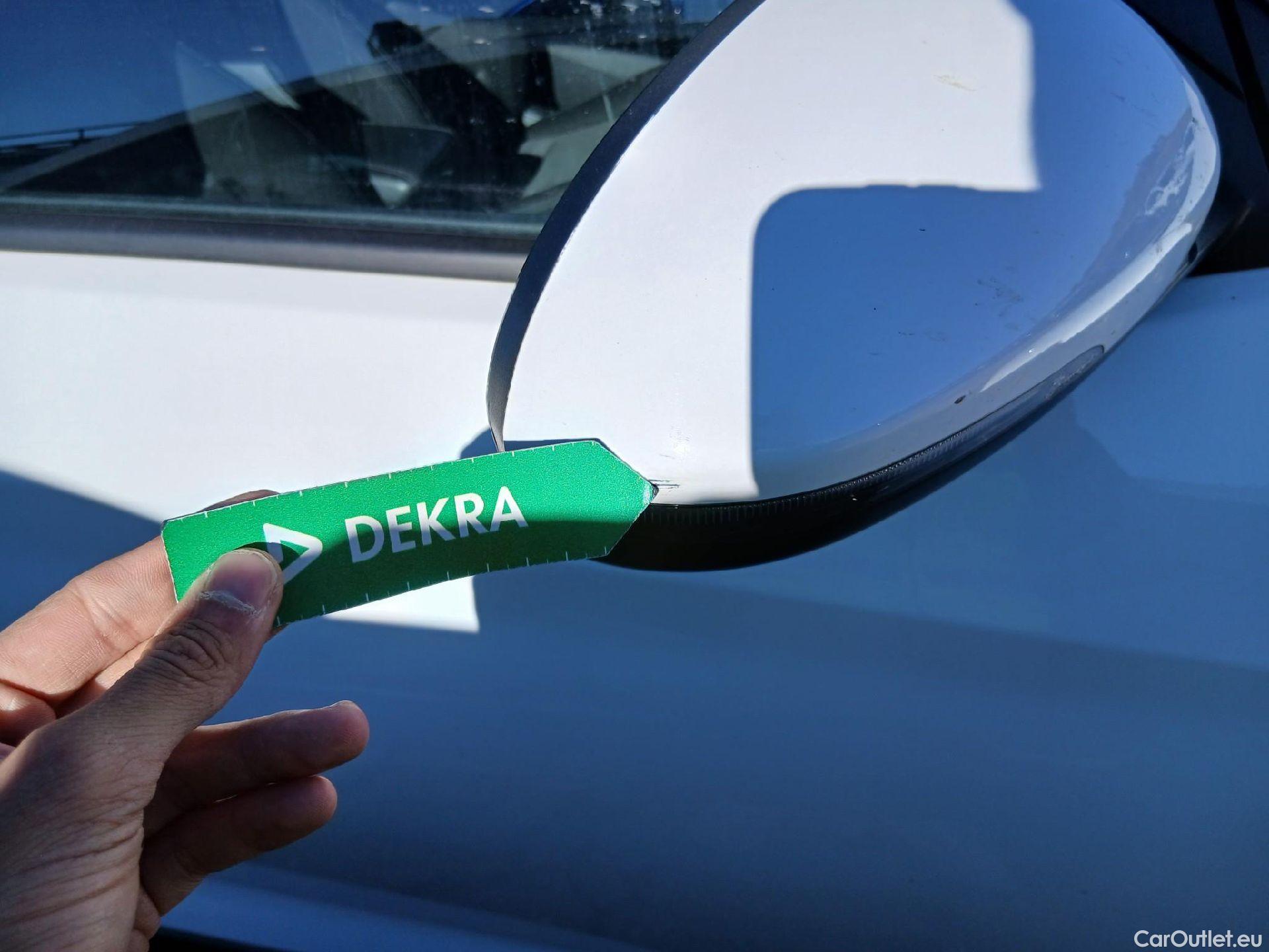  Hyundai  Tucson HYUNDAI  / 2018 / 5P / todoterreno 1.6 CRDI 85kW (116CV) 48V SLE 4X2(SP)(SL) #46