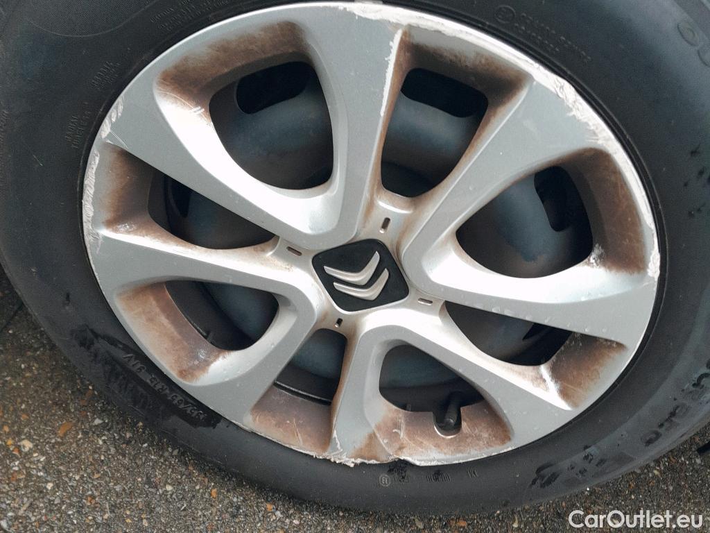  Citroen  C3 CITROEN  / 2016 / 5P / berlina con portón BlueHDi 73KW (100CV) S&S FEEL #20