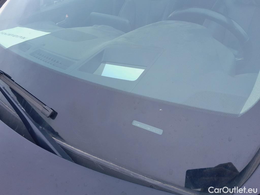  Hyundai  Santa Fe HYUNDAI  / 2021 / 5P / todoterreno 1.6 TGDi PHEV Tecno Auto 4x4 #3