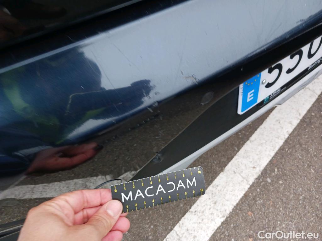  KIA  Niro KIA  / 2019 / 5P / crossover 1.6 GDi HEV 104kW (141CV) Drive #24