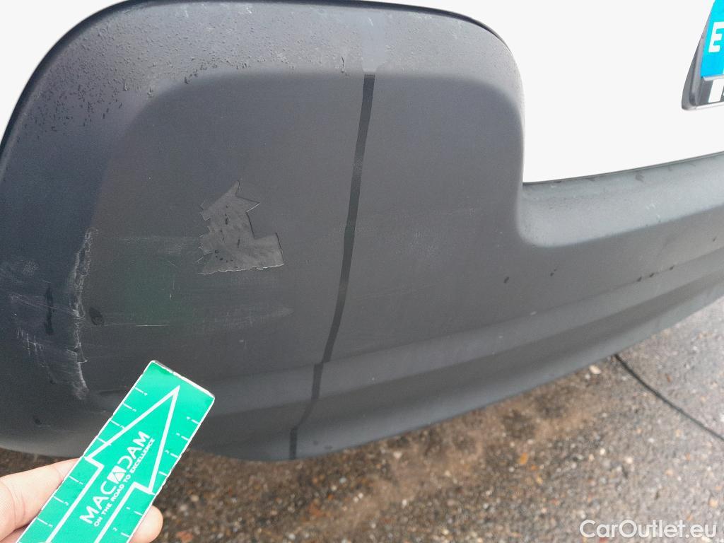  Citroen  C3 CITROEN  / 2016 / 5P / berlina con portón BlueHDi 73KW (100CV) S&S FEEL #15