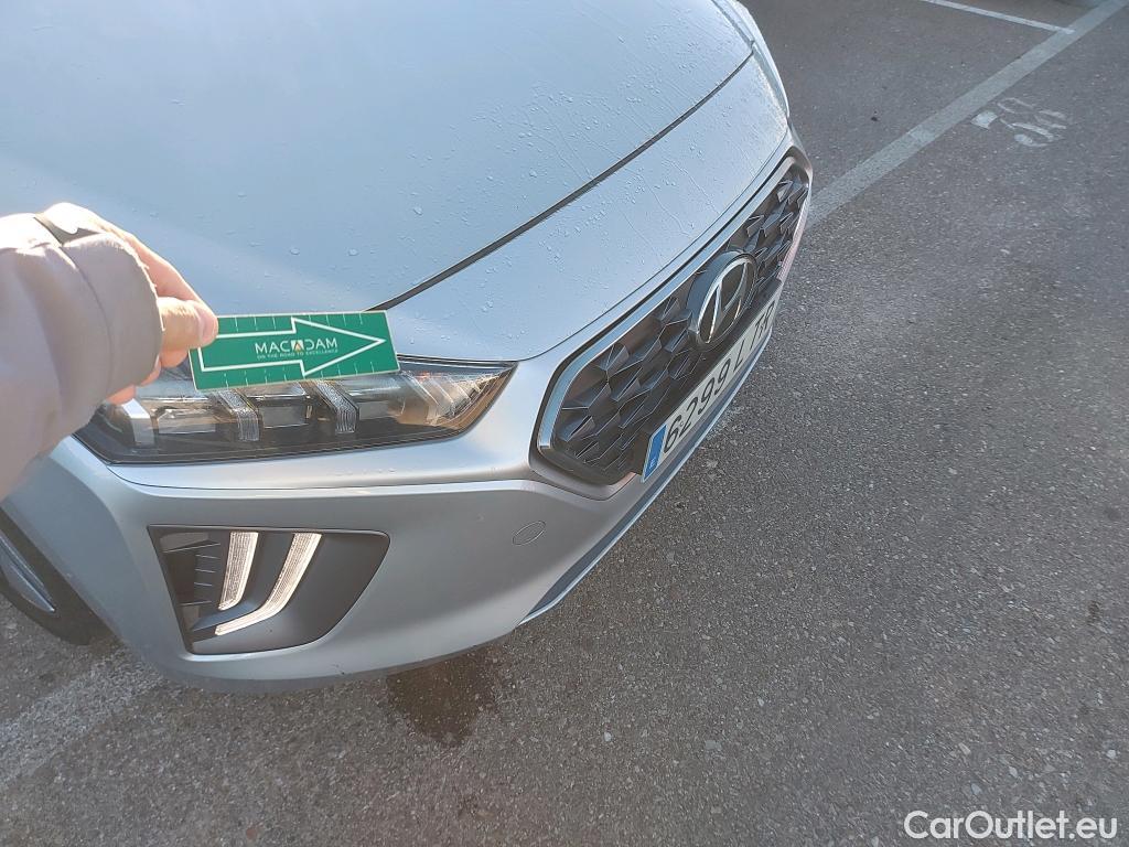  Hyundai   Ioniq HYUNDAI / 2019 / 5P / berlina con portón 1.6 GDI HEV Tecno DCT #6
