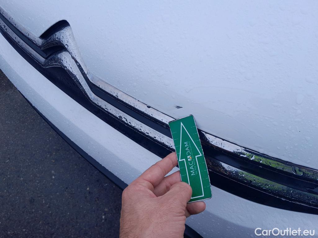  Citroen  C3 CITROEN  / 2016 / 5P / berlina con portón BlueHDi 73KW (100CV) S&S FEEL #23