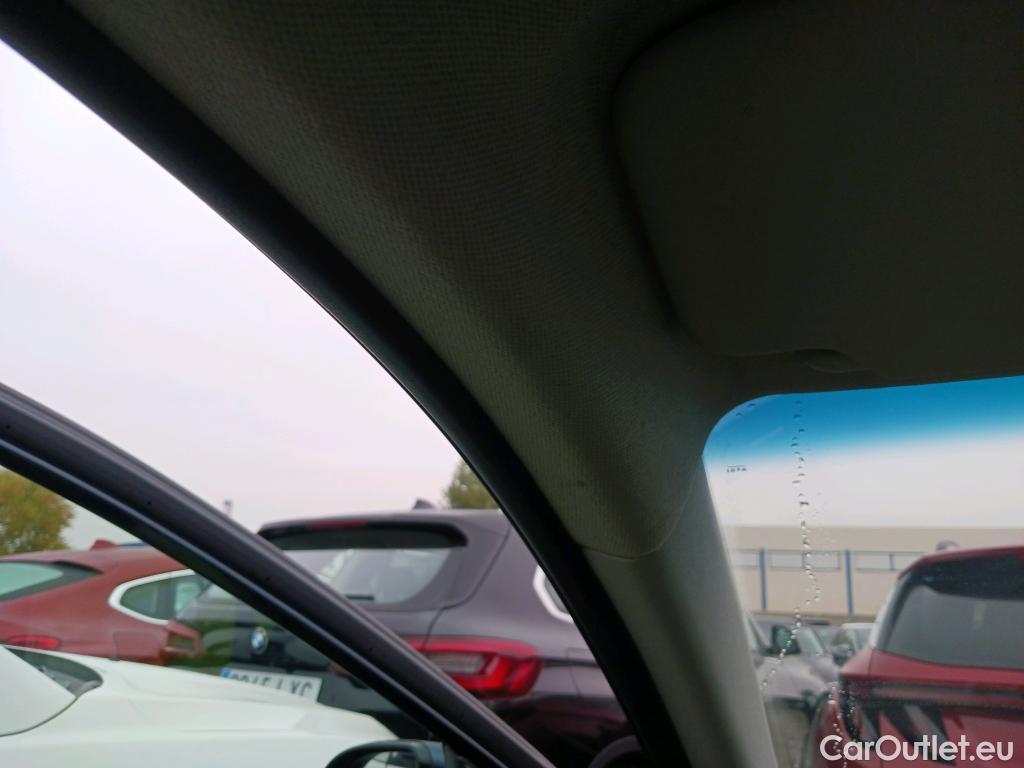  KIA  Niro KIA  / 2019 / 5P / crossover 1.6 GDi HEV 104kW (141CV) Drive #3