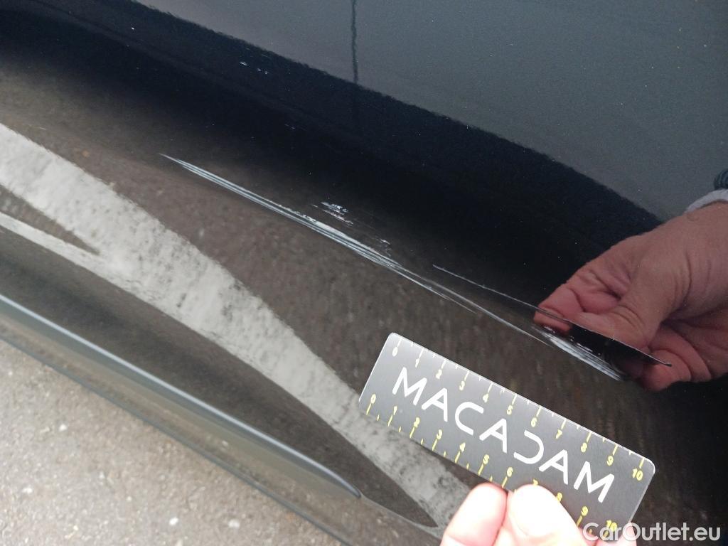  KIA  Niro KIA  / 2019 / 5P / crossover 1.6 GDi HEV 104kW (141CV) Drive #13