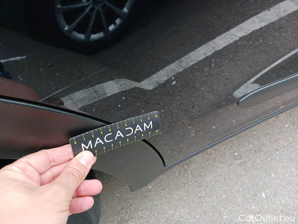  KIA  Niro KIA  / 2019 / 5P / crossover 1.6 GDi HEV 104kW (141CV) Drive #17