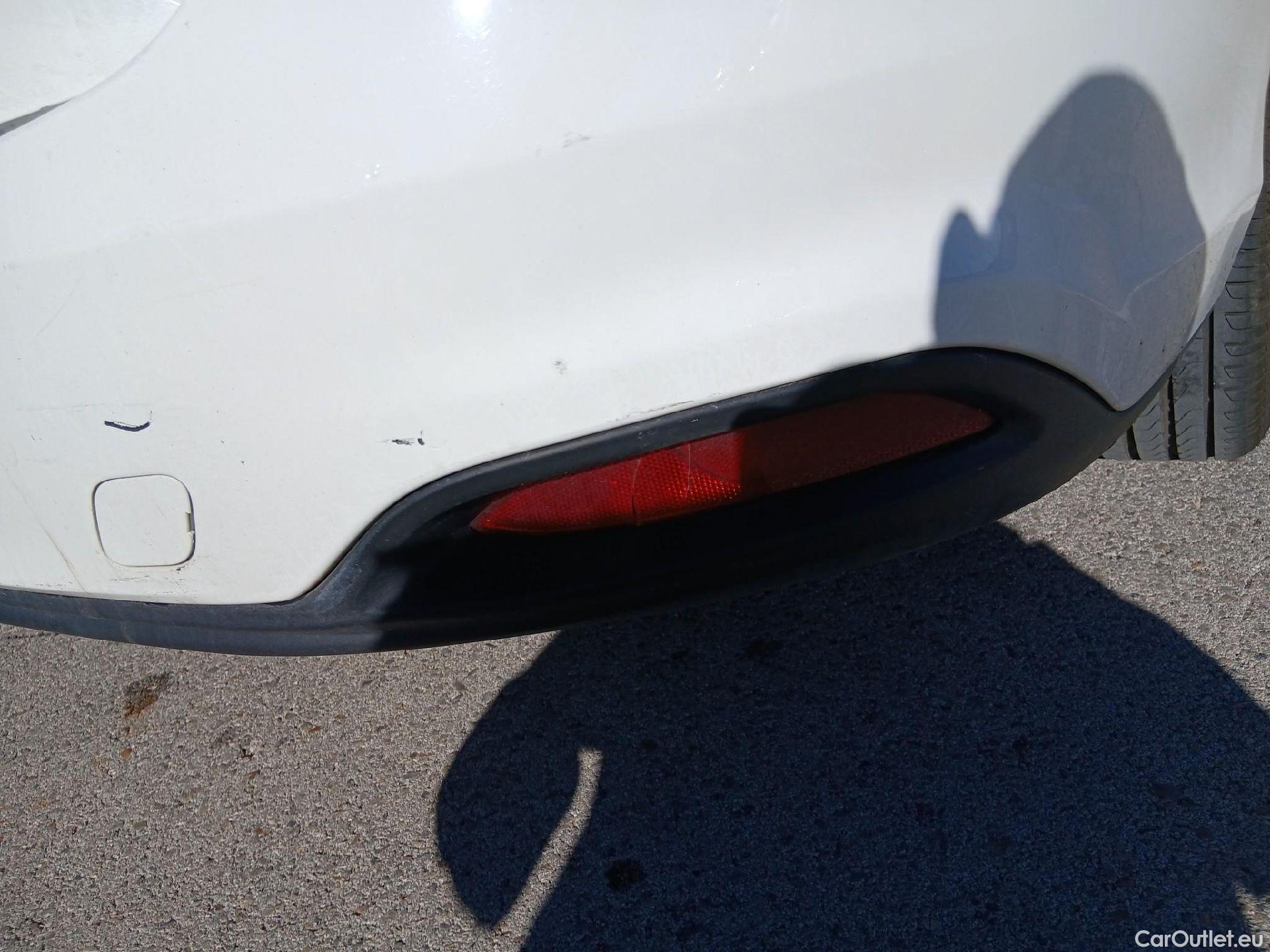  Fiat  Tipo FIAT  / 2015 / 5P / familiar SW 1.6 Multijet 88kW (120CV) Business #26