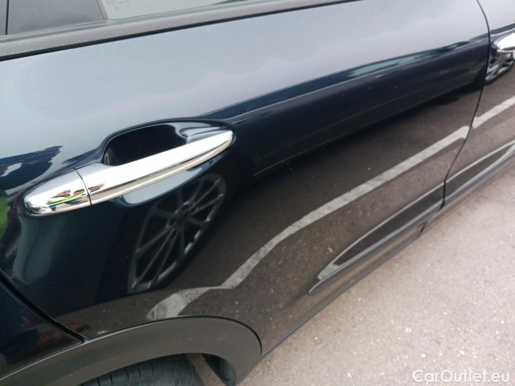  KIA  Niro KIA  / 2019 / 5P / crossover 1.6 GDi HEV 104kW (141CV) Drive #16