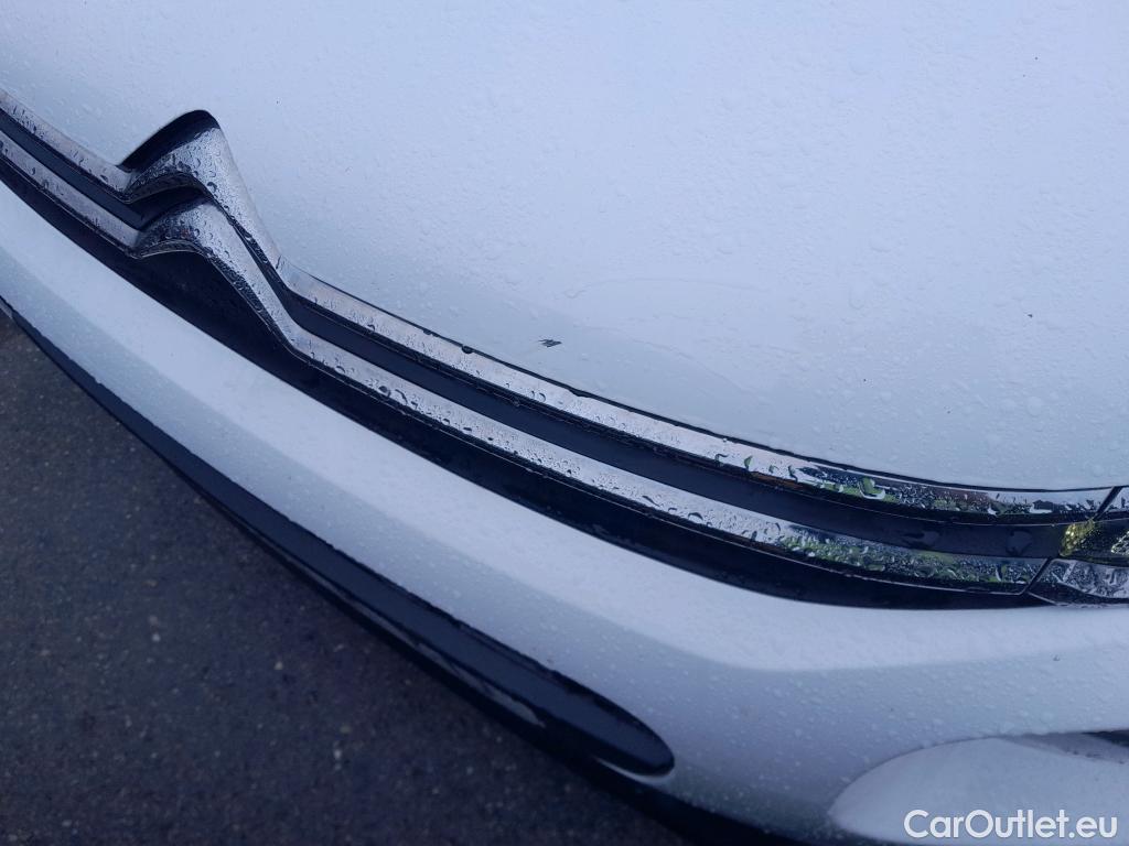  Citroen  C3 CITROEN  / 2016 / 5P / berlina con portón BlueHDi 73KW (100CV) S&S FEEL #22