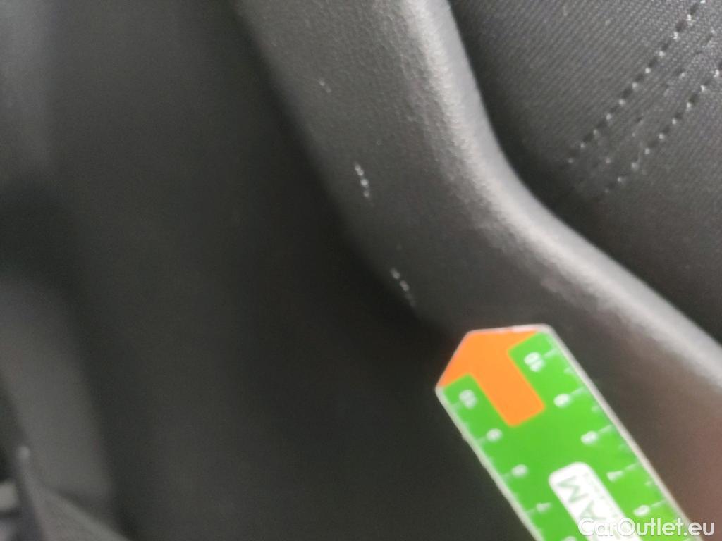  Bmw  X1 BMW  sDrive18i #16