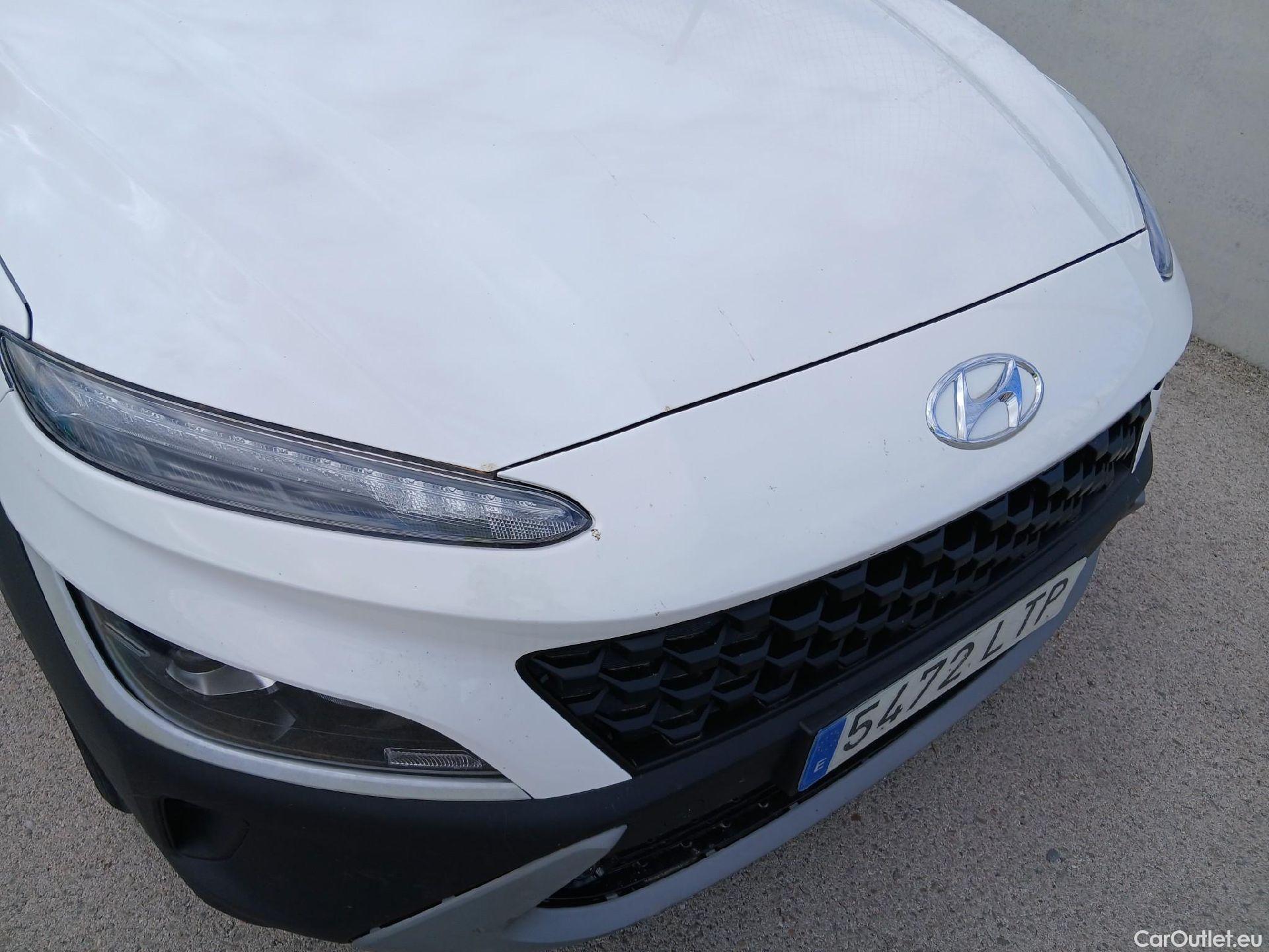  Hyundai  Konna HYUNDAI Kona / 2020 / 5P / todoterreno 1.6 CRDI 100kW (136CV) 48V Maxx 4X2 #5