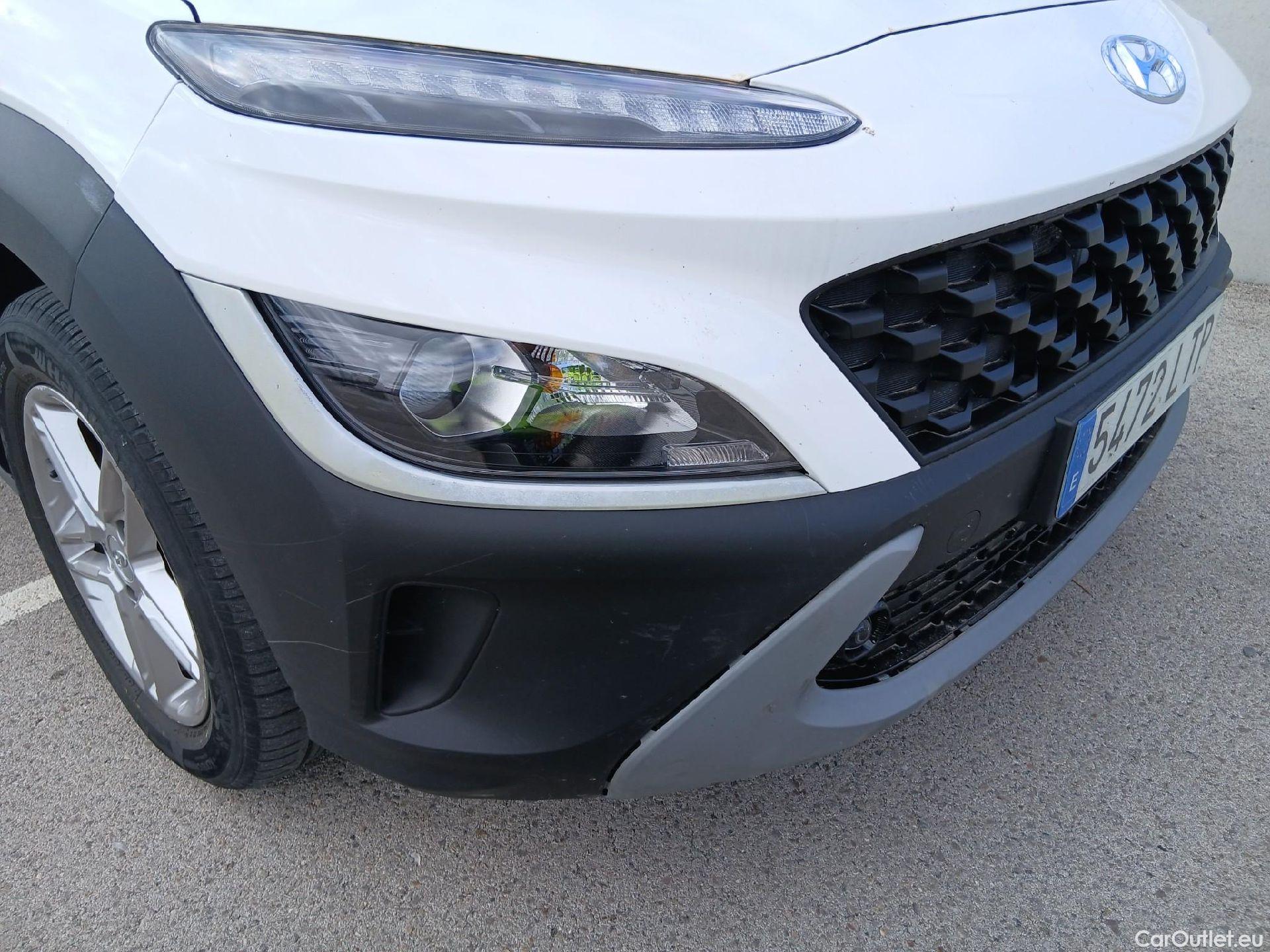  Hyundai  Konna HYUNDAI Kona / 2020 / 5P / todoterreno 1.6 CRDI 100kW (136CV) 48V Maxx 4X2 #7