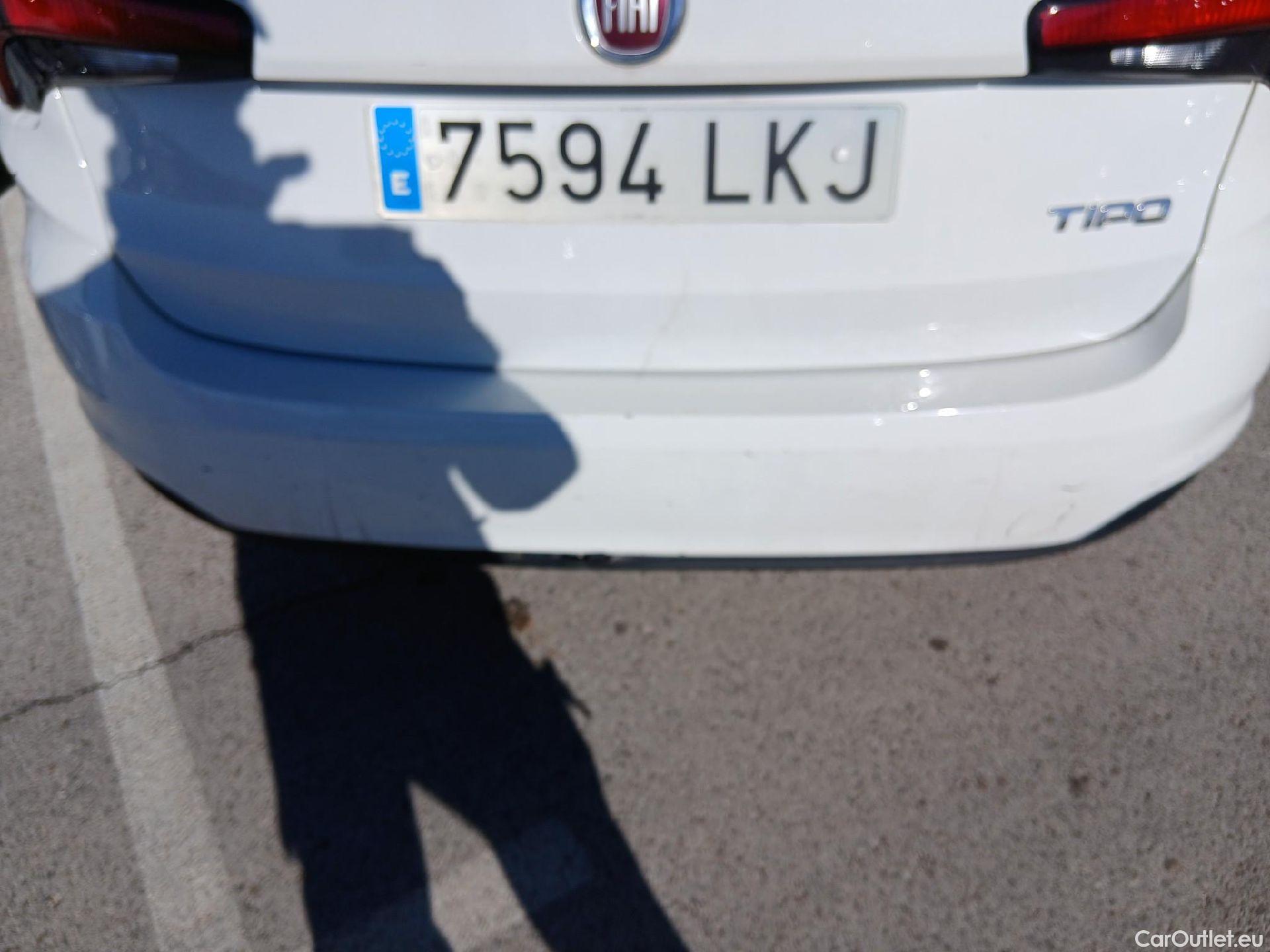  Fiat  Tipo FIAT  / 2015 / 5P / familiar SW 1.6 Multijet 88kW (120CV) Business #28