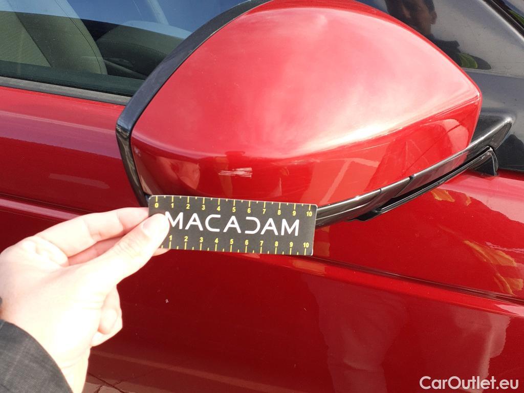  Land Rover  Discovery LAND ROVER  Sport / 2019 / 5P / todoterreno 2.0D I4- 150 PS AWD MHEV AT Standard #44